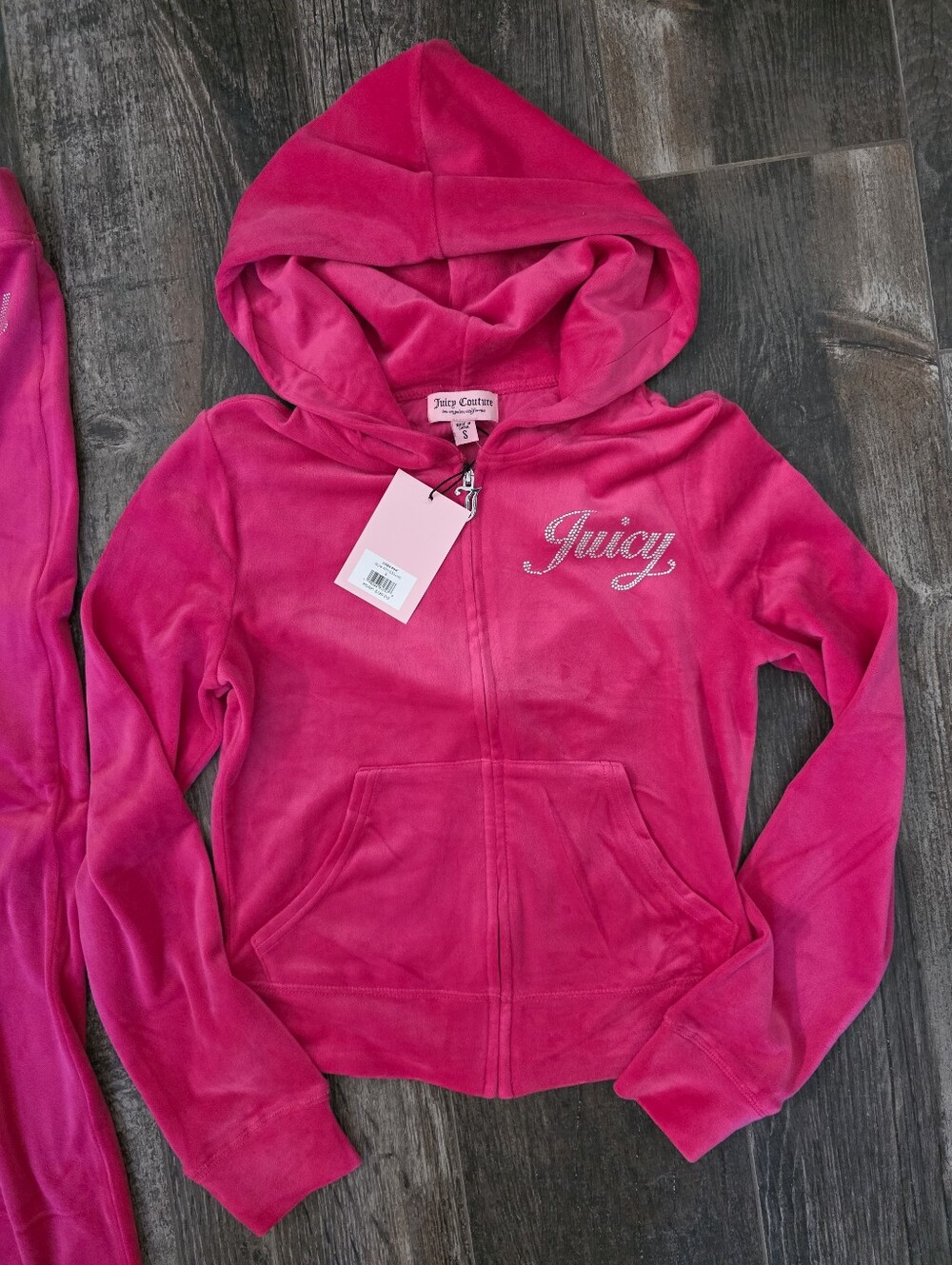 Juicy Couture Vibrant Pink Velour Hoodie & Pant Set Track Suit - Picture 5 of 9